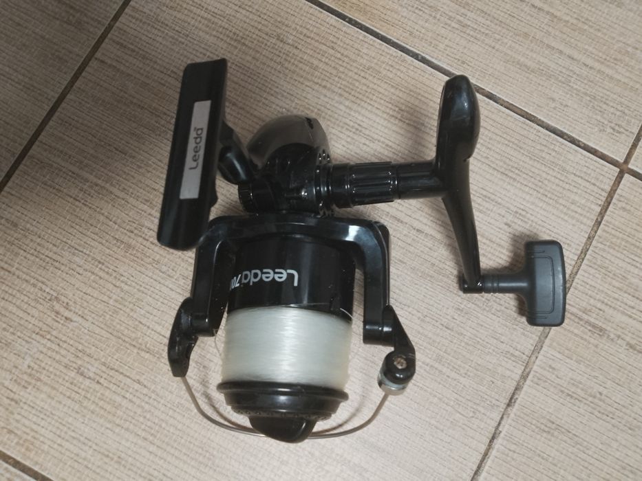 Vând 3 mulinete .MILo si LEEDA