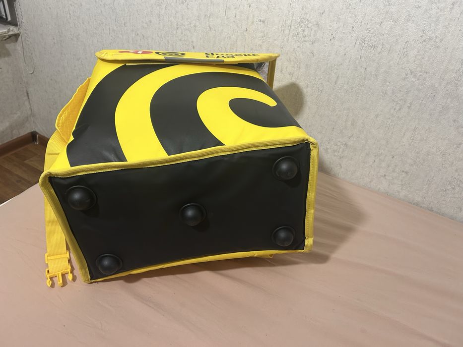 Продам новый термокороб яндекс