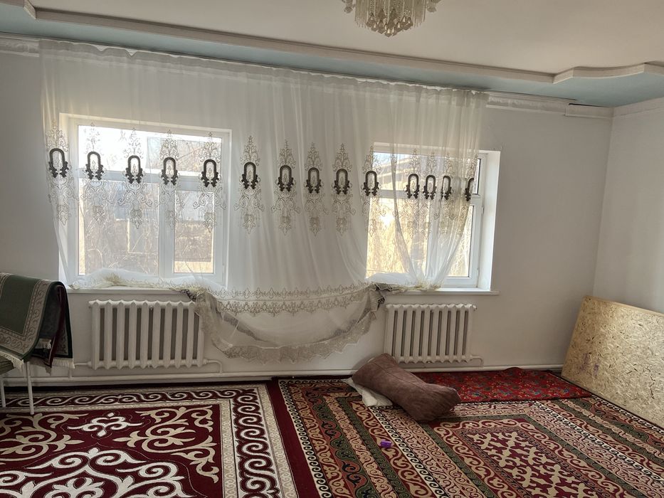 5 бөлмелі үй сатылады