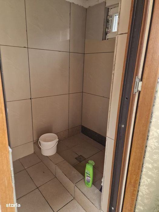 Casă + anexă gospodărească de vânzare – Vidra, sat Crețești, Ilfov