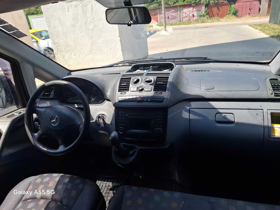 Mercedes Vito an 2009,2,2 Cdi, 5 locuri+ marfa 230000 km