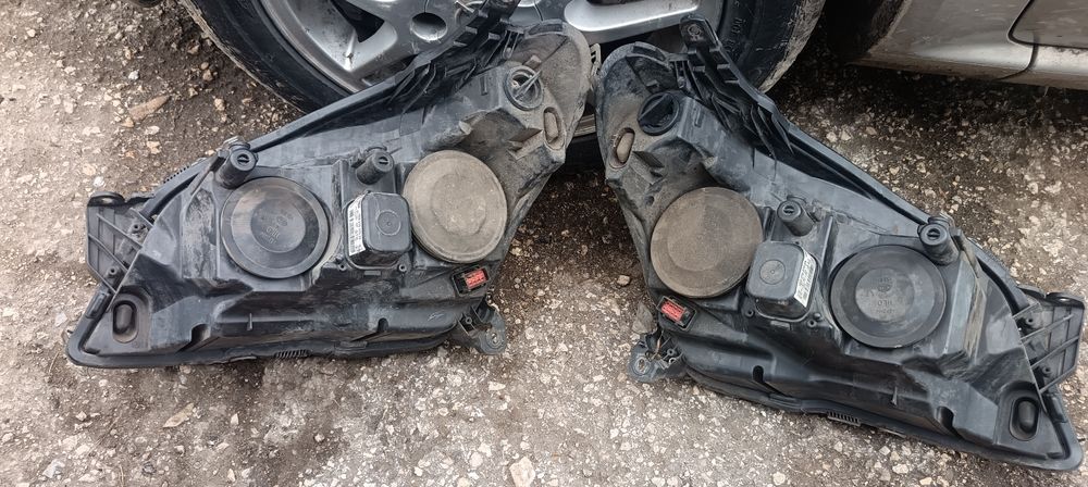 Фарове и стопове