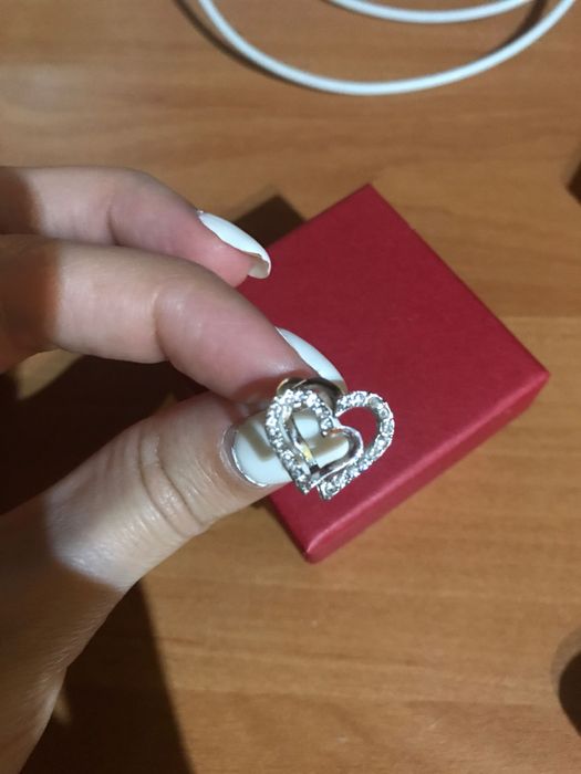 Обеци със сърчица