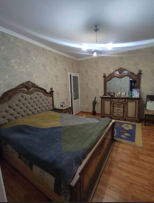 Юнусабад возле бывшего центра плова Участок 3 сотки 150 м² 4 комнат