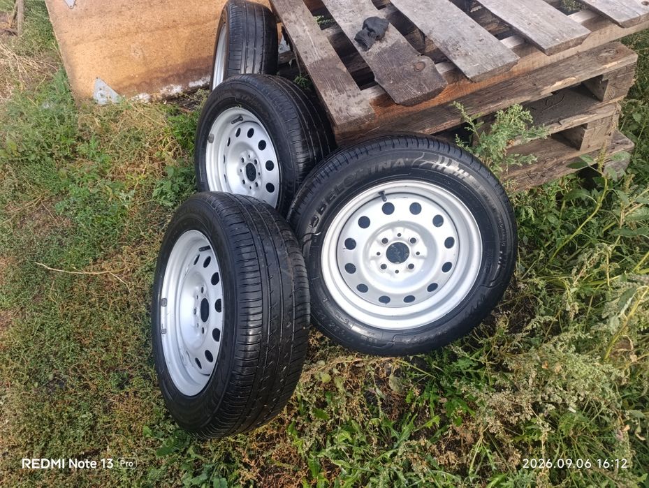 Продам 14 диски 4х98 с резиной
