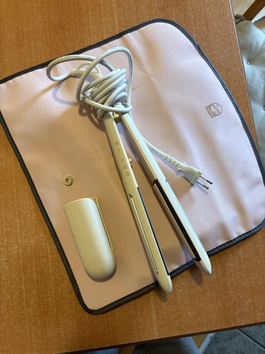 Placa de intins parul philips