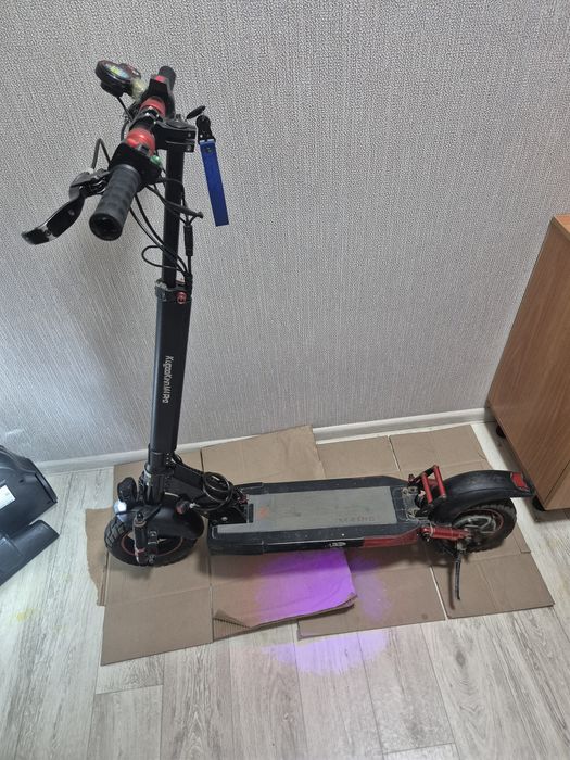 Электросамокат М4 PRO