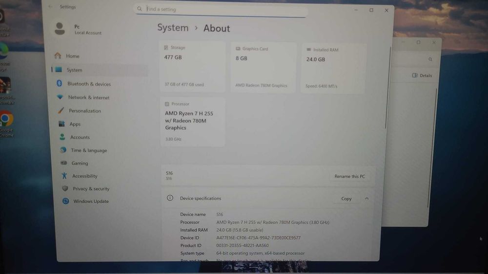 Laptop Gaming Ryzen 7 H255 , 24 gb ram ddr5 6400 , AMD Radeon 780M  , nou