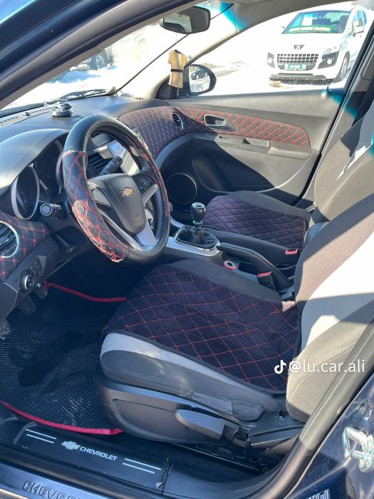 Продам Шевролет круз