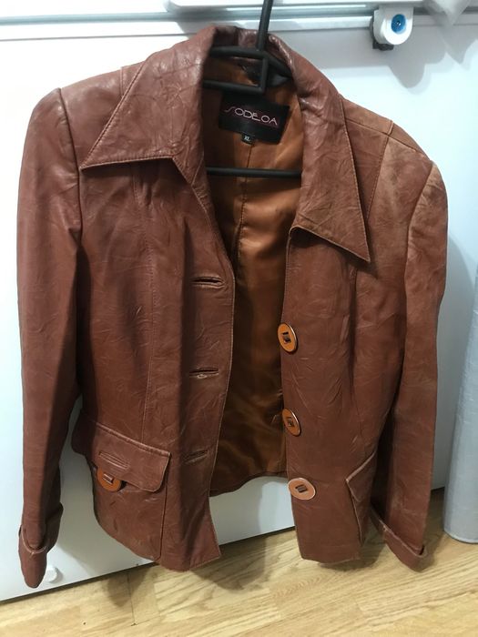 Куртка кожаная женская