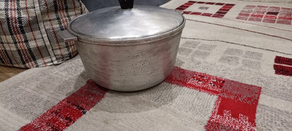 Продаю советский 4 литровый казан