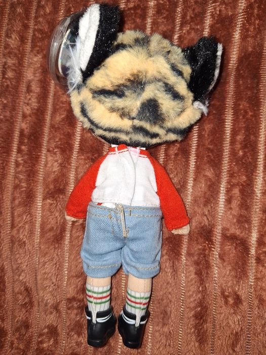 Na Na Na Surprise   от  MGA