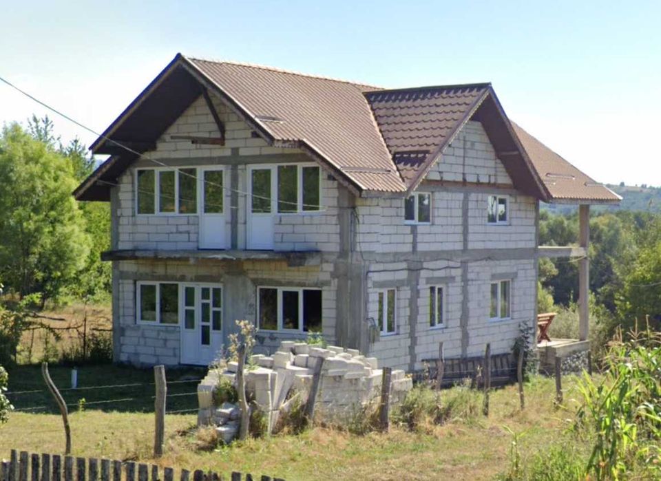 Casă de vânzare în Novaci, Județul Gorj