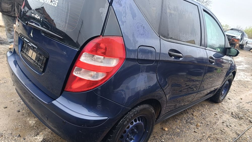 Piese capota bara haion ușa motor ecu faruri caseta egr Mercedes w169