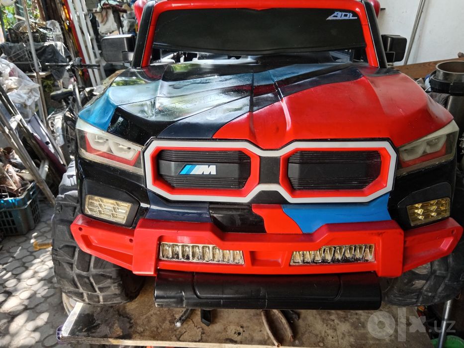 Продам детскую машину