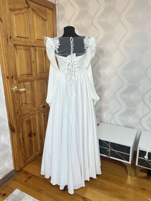 Свадебное платье сатылады!!!