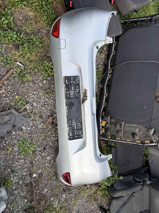 Задна броня за вскякакви автомобили