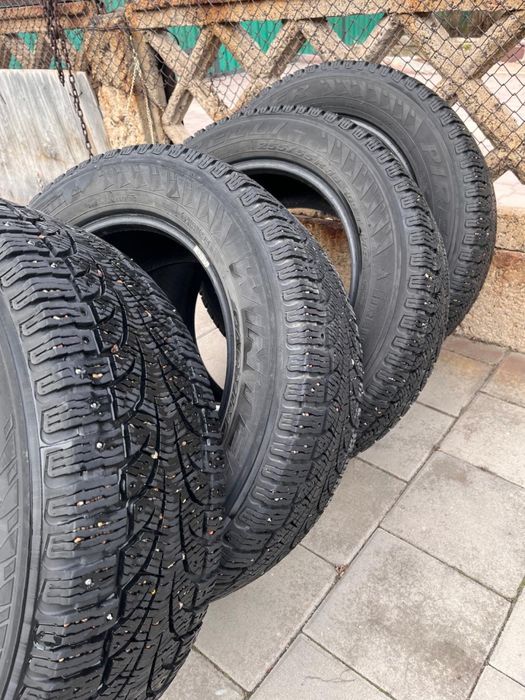 Резина зимняя Pirelli