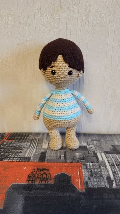Вязанная куколка - мальчик