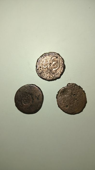 Qadimiy tanggalar sotiladi