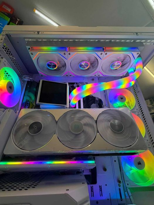 PC Ryzen 9 9950X3D/X870E/RTX 5080/32GB/AIO 360MM/1000W /Garantie/TVA!