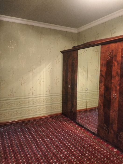 Продается квартира на массиве кара-камыш 1/4