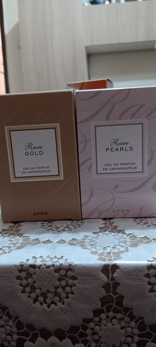 Дамски парфюми на цени от 18 лв. Вземи в компект с лосион или крем