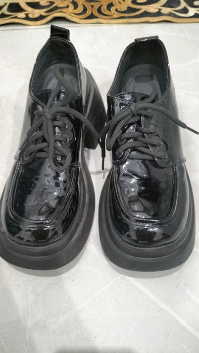 школьные туфли/ботинки