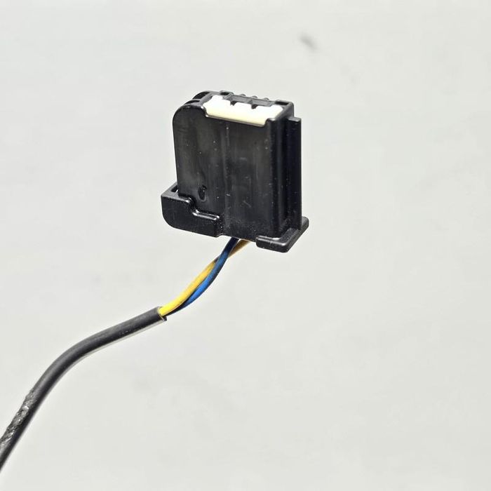 Capsa centura dreapta spate cu senzor prezenta Opel Astra J Facelift