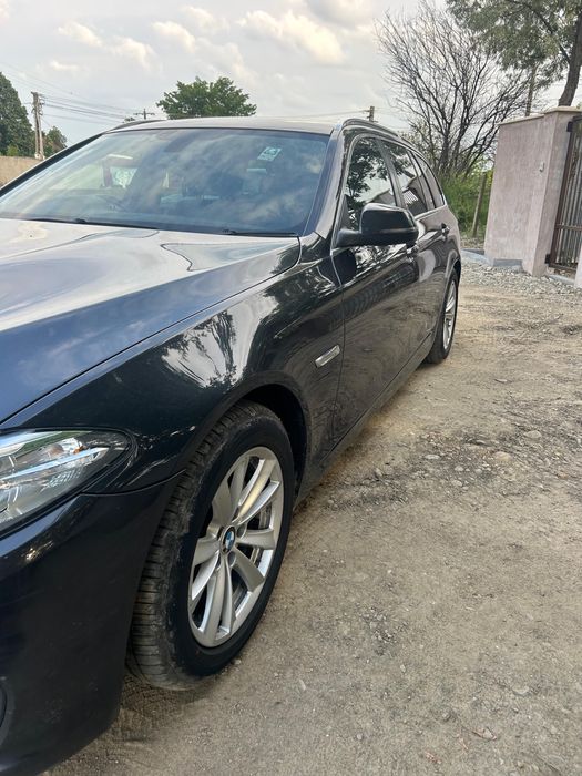 Ușă stânga față BMW F10/F11 Facelift 2015