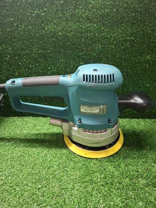 Ексцентършлайф на Makita BO6030 с регулаж на оборотите