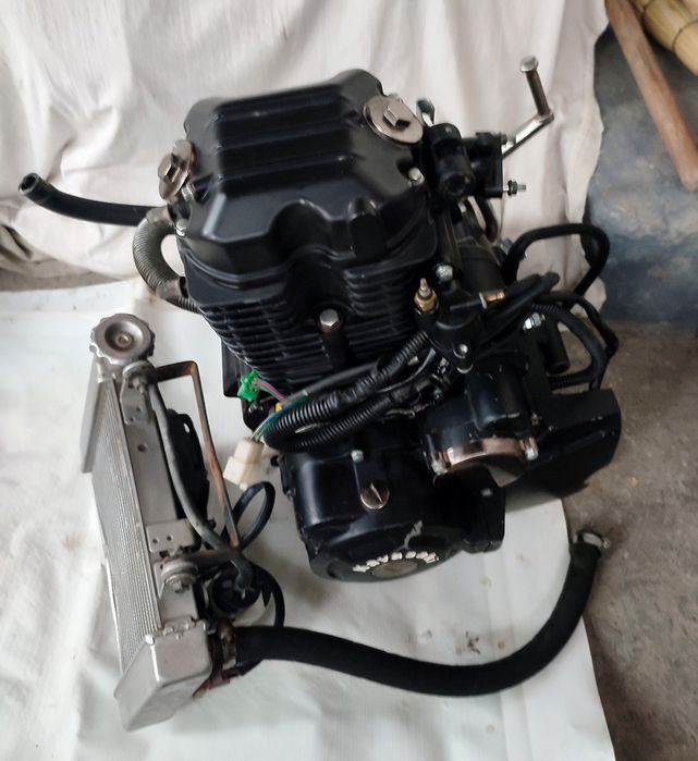 Продам мотор Kavasaki. 250c. 6 передач.