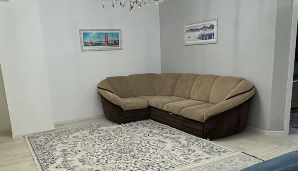 Мягкий диван угловой б/у срочно продам