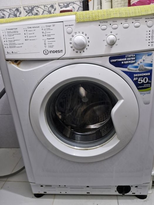 Стиральная машина Indesit 5 кг