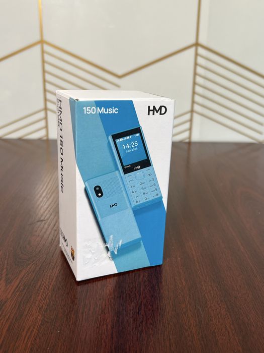 Кнопочный телефон Nokia 150 Music