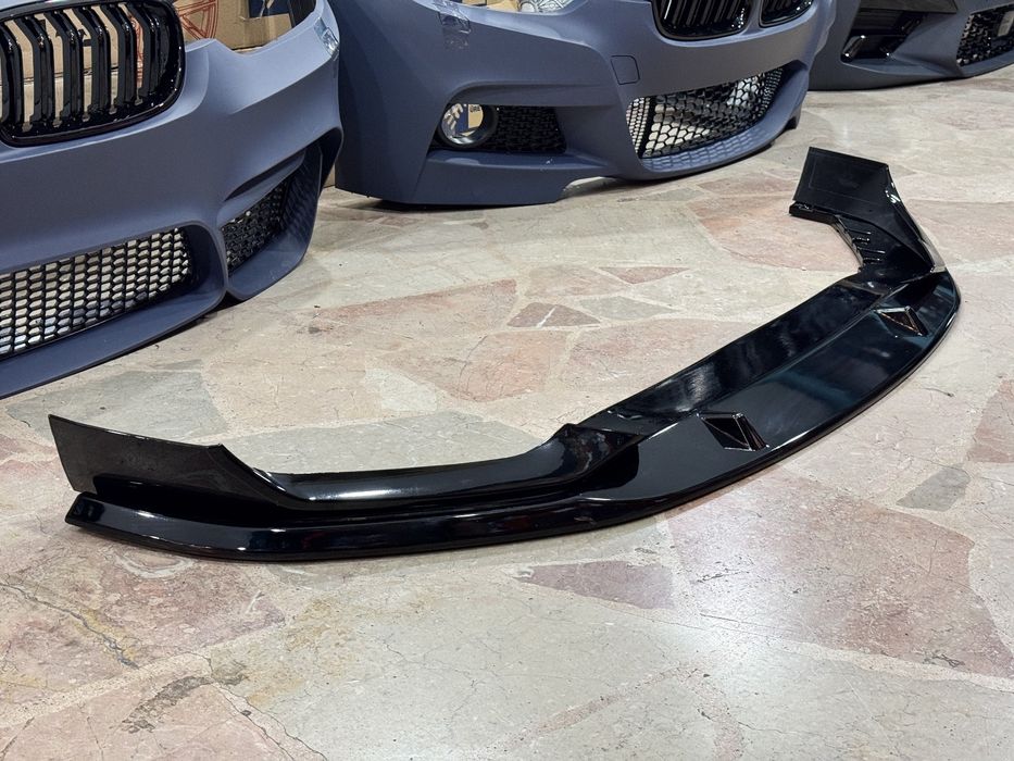 Prelungire lip spoiler bara fata BMW Seria 5 G30 LCI negru lucios