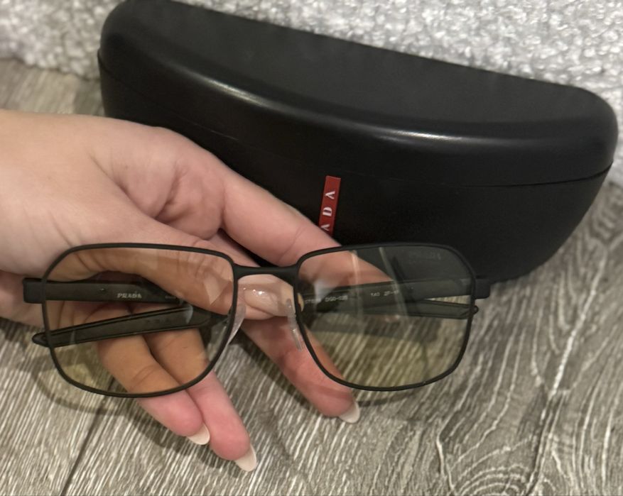 Слънчеви очила PRADA