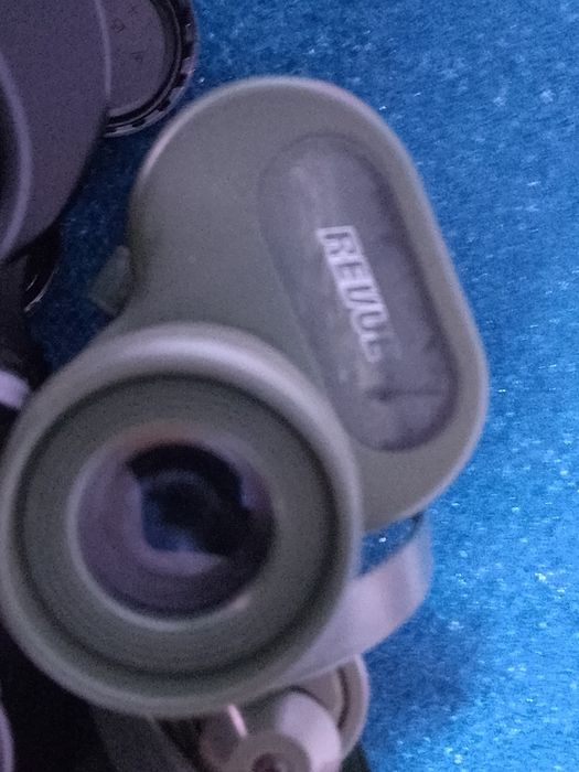 Binoclu 8x30 și 8x40