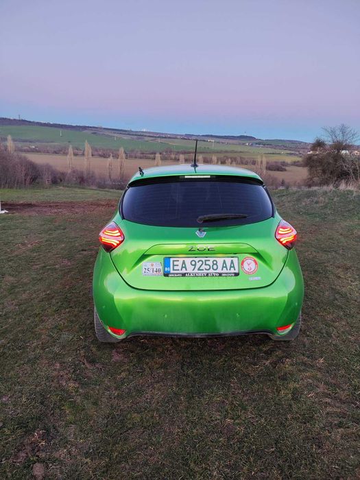 Renault Zoe 52 kWh CCS Рено Зое такси