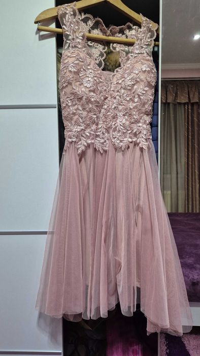 Официална дамска рокля