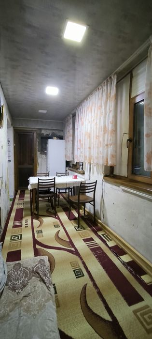 Уй сотилади хамма шароитлари бор