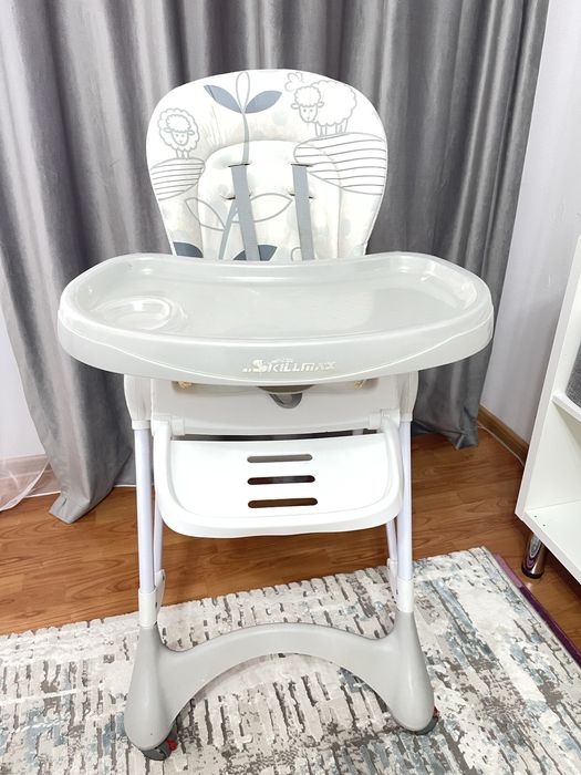 Стол для кормления