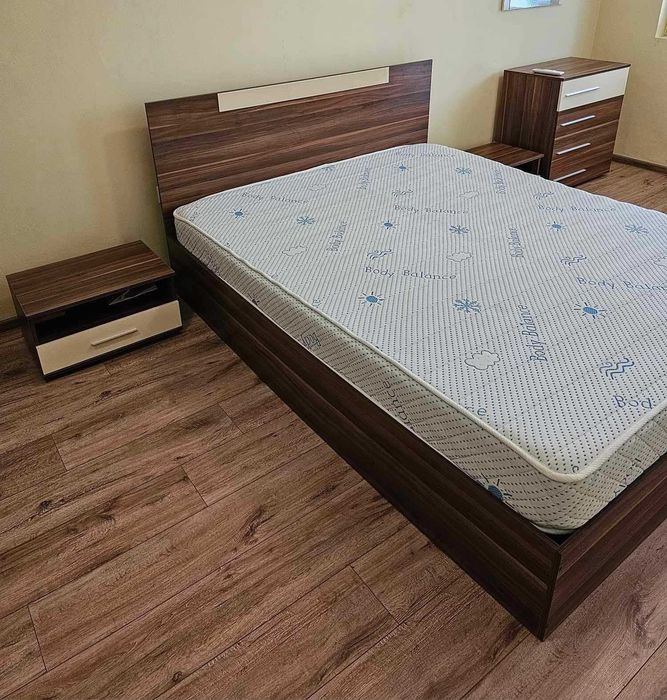 Дава се под наем Тристаен апартамент в София, Триъгълника - 95 кв.м за 590 € - Снимка #1