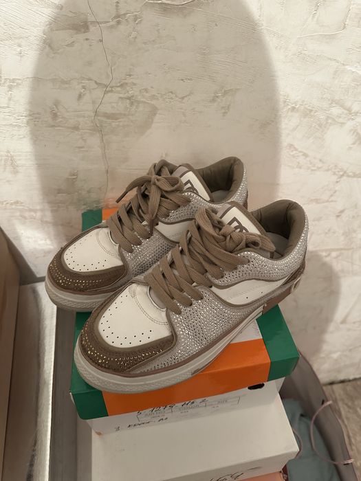 Кроссовки lux качество, 7000 тг