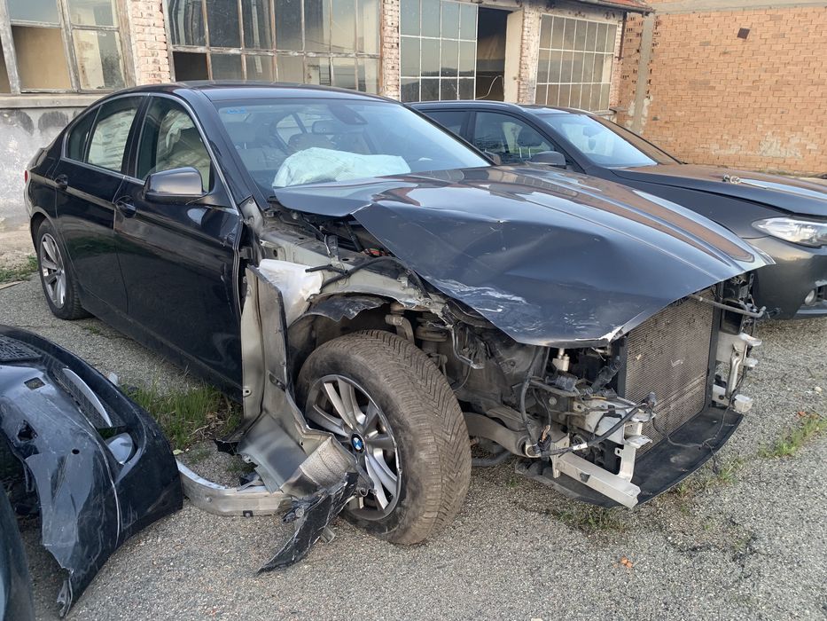 Продаваме на части бмв ф10 530хд 258кс bmw f10 530xd 258hp