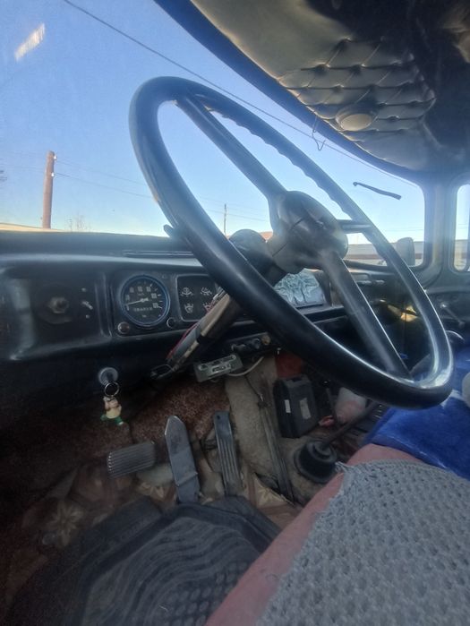 Продам ЗИЛ 131..