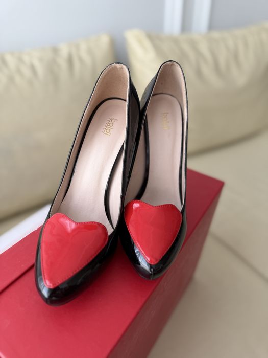 Продам туфли каблук 11 см