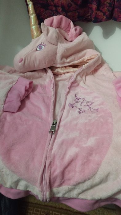 Вещи на девочку в отличном состоянии