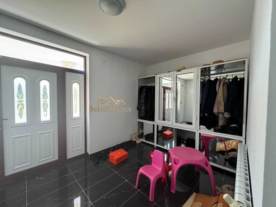 Продава се Къща в Лясковец - 496 кв.м за 505 €/кв.м - Снимка #13