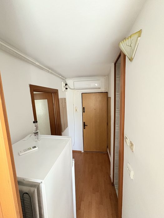 Garsoniera 1 Mai de închiriat